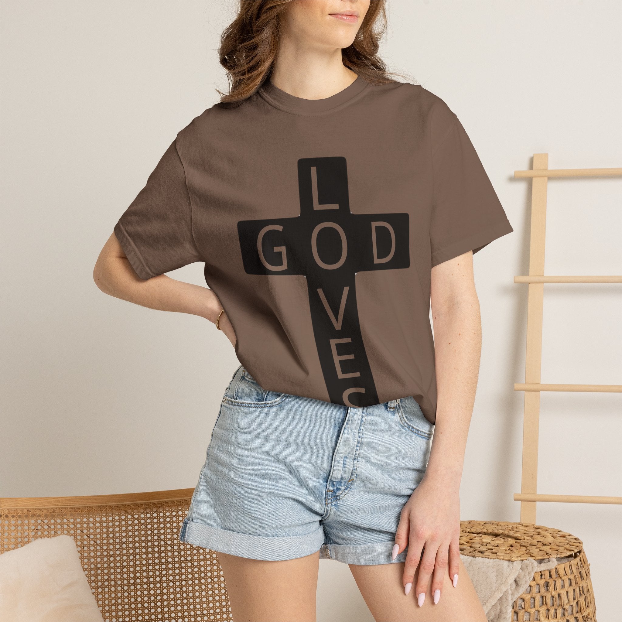 “God loves” Unisex T-shirt