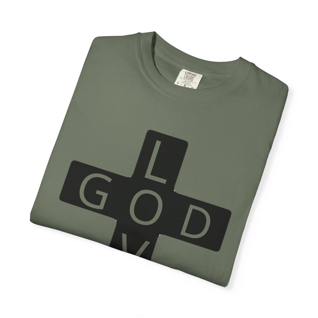 “God loves” Unisex T-shirt
