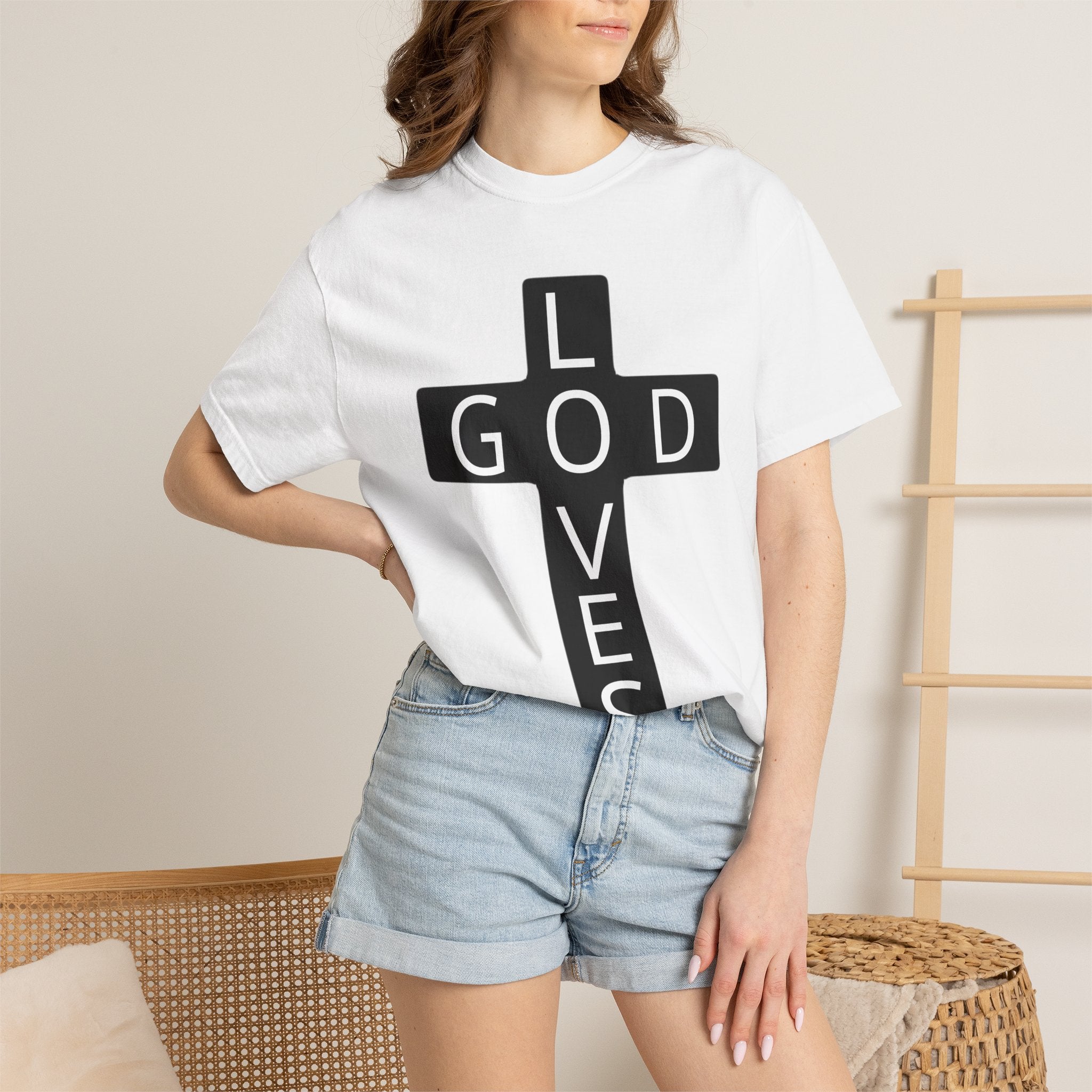 “God loves” Unisex T-shirt